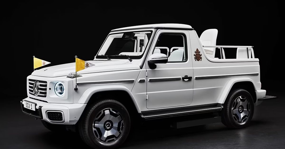 pope-electric-popemobile